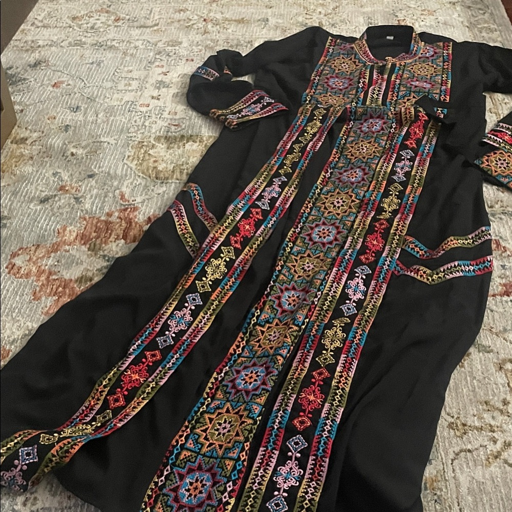 Embroidered Black Maxi Dress/Abaya